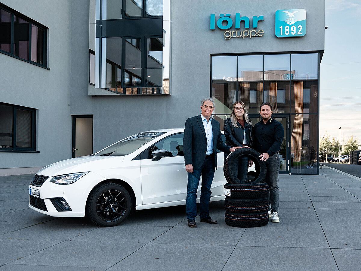 Rainer Blessgen, Laura Schwinn (Gewinnerin Insta Gewinnspiel), Daniel Büscher