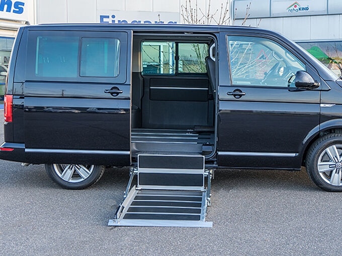 VW Transporter T6.1 mit Unterflur-Kassettenlift