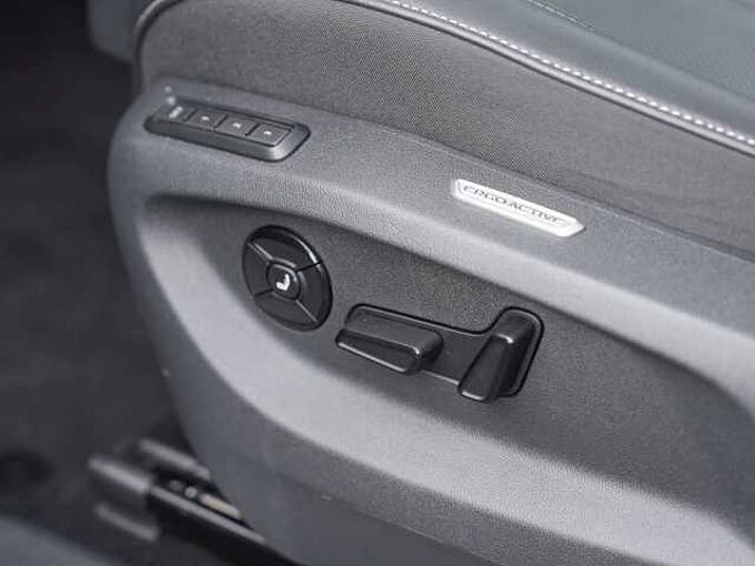 Volkswagen Tiguan 2.0 TSI 4Mo. DSG R-Line MatrixLED/HuD/AHK 