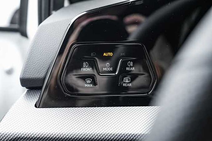 Volkswagen Golf 2,0 l TSI OPF DSG GTI VAL 