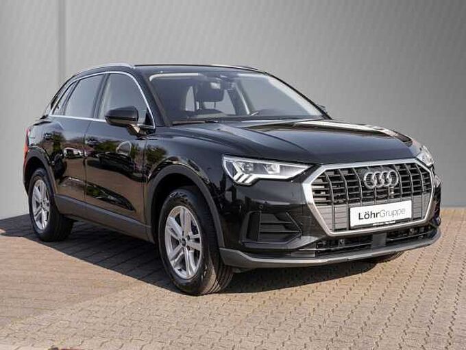 Audi Q3 45 TFSIe S tronic /Navi/LED/RFK/ACC/DAB 