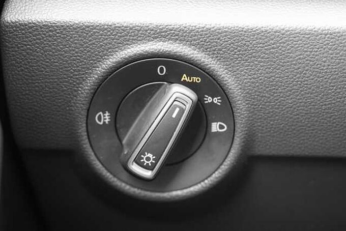 Volkswagen T-Roc 1.0 TSI GOAL / Navi/ LED/ ACC/ DAB+ 