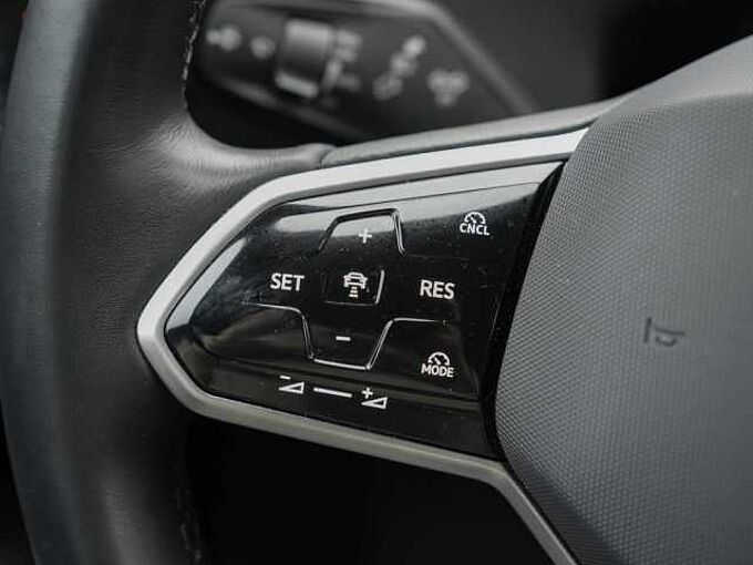 Volkswagen ID.7 Pro Lim. /MatrixLED/AR-HuD/pACC/Navi Max ID7