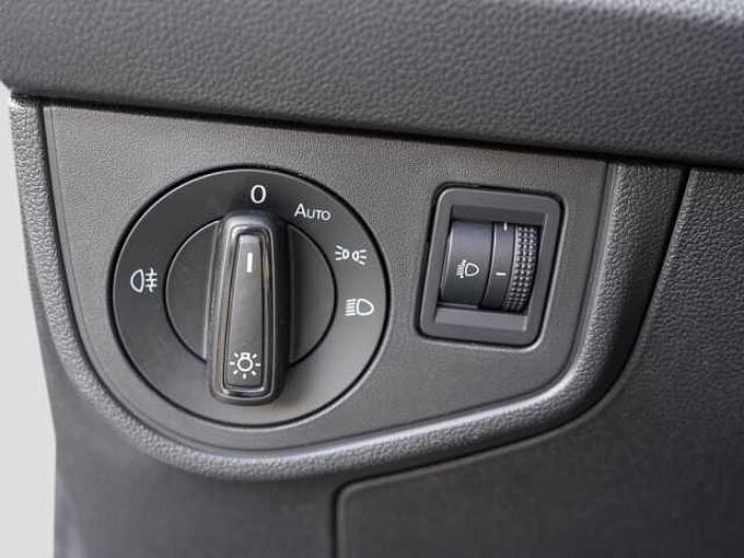 Volkswagen Polo VI 1.0 TSI Life /Navi/LED/GRA/PDC 
