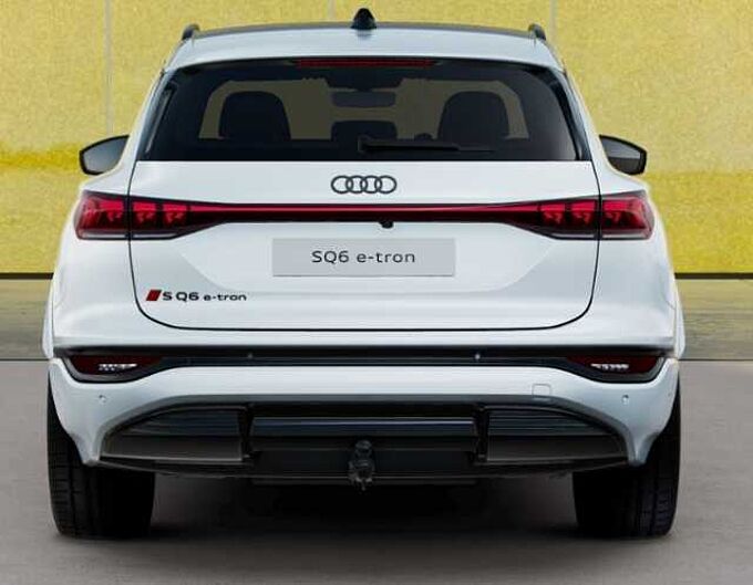 Audi SQ6 e-tron quattro 
