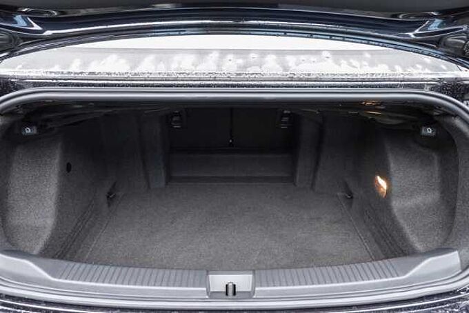 Volkswagen T-Roc Cabriolet 1.5 TSI DSG GOAL + /Navi/LED/AHK Cabrio
