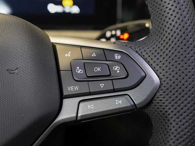 Volkswagen Tiguan 1,5 l eHybrid OPF DSG R-Line VSA 