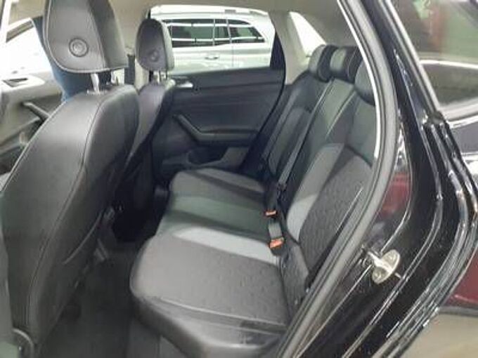 Volkswagen Polo VI 1.0 TSI GOAL /Navi/LED/ACC/SHZ 