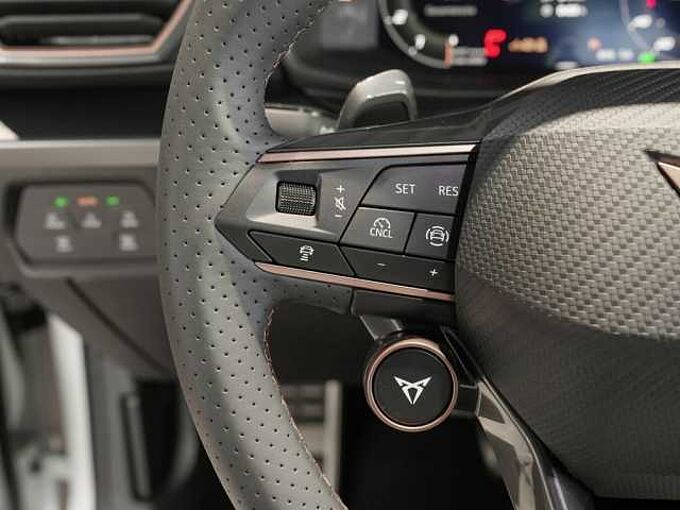CUPRA Leon VZ 1.5 e-Hybrid DSG 