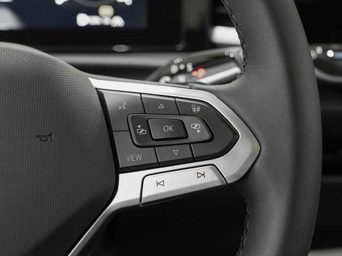 Volkswagen T-Roc 1.5 l eTSI OPF DSG Style VSA 