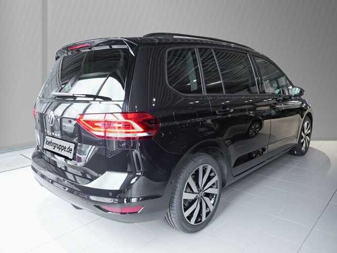 Volkswagen Touran 1,5 l TSI DSG Highline 7 SITZE AHK WR LED Tiguan