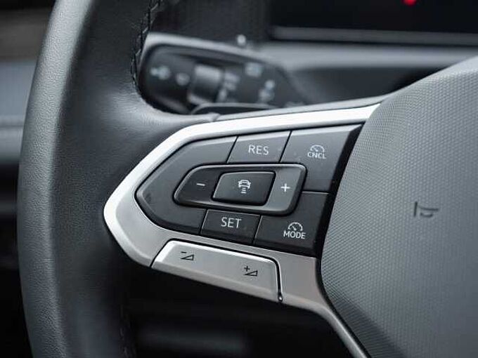 Volkswagen Tiguan 1.5 eTSI DSG GOAL /MatrixLED/AHK/ACC/Navi 