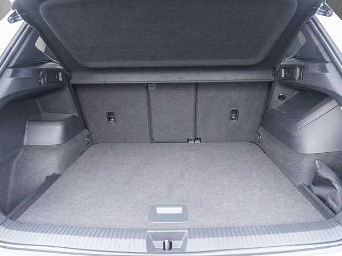 Volkswagen Tiguan 1.5 eTSI DSG GOAL /MatrixLED/AHK/ACC/Navi 