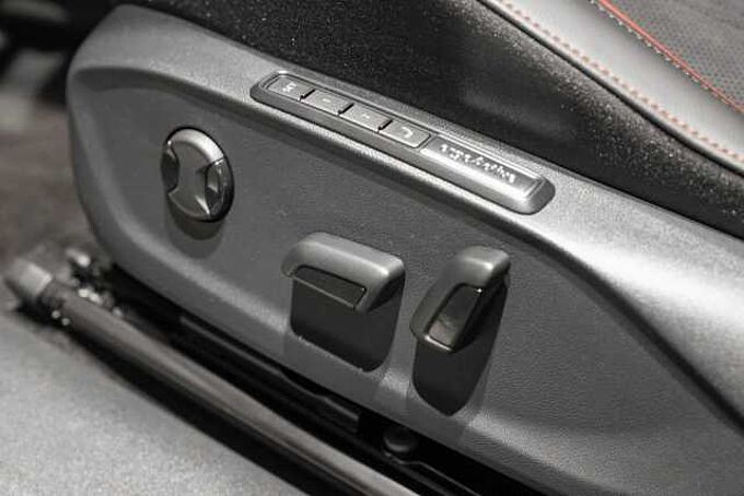 Volkswagen ID.7 Tourer 4MOTION 86 kWh Automatik GTX AHK WR ID7