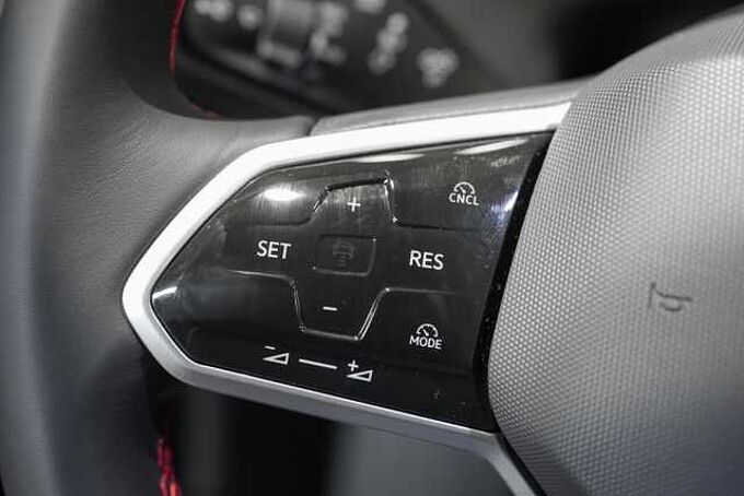Volkswagen ID.7 Tourer 4MOTION 86 kWh Automatik GTX AHK WR ID7