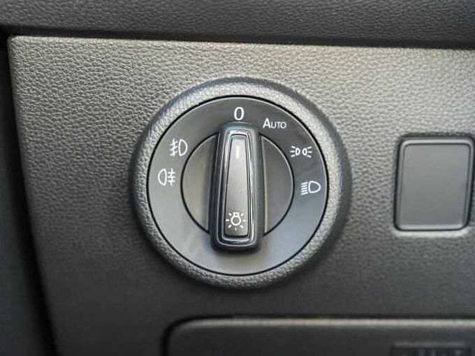 SEAT Ateca 2.0 TDI DSG Xperience /Navi+/LED/ACC/BEATS 