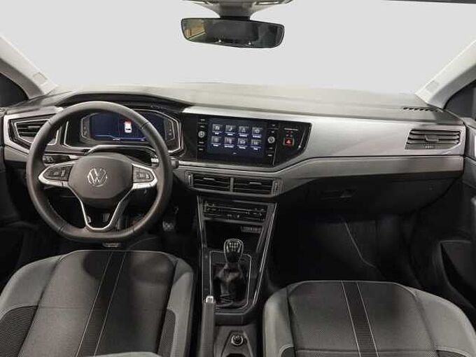 Volkswagen Polo 1,0 l TSI 5-Gang Style WR NAVI IQDrive-Paket 