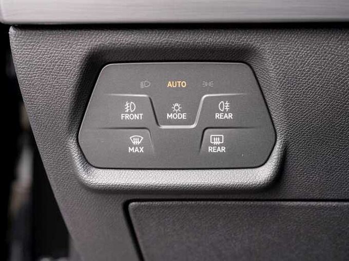 SEAT Leon 1.5 eTSI FR 
