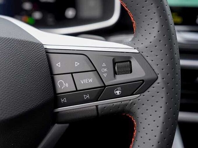 SEAT Leon 1.5 eTSI FR 