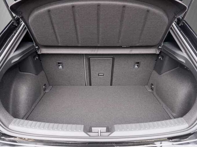 SEAT Leon 1.5 eTSI FR 