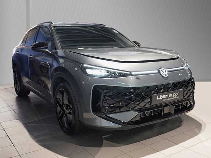 Volkswagen T-Roc 1.5 l eTSI DSG R-Line VSA 
