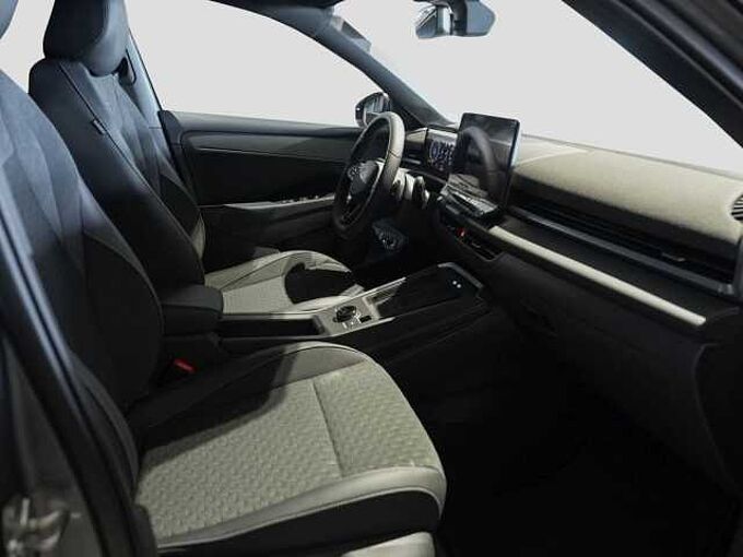 Volkswagen T-Roc 1.5 l eTSI DSG R-Line VSA 