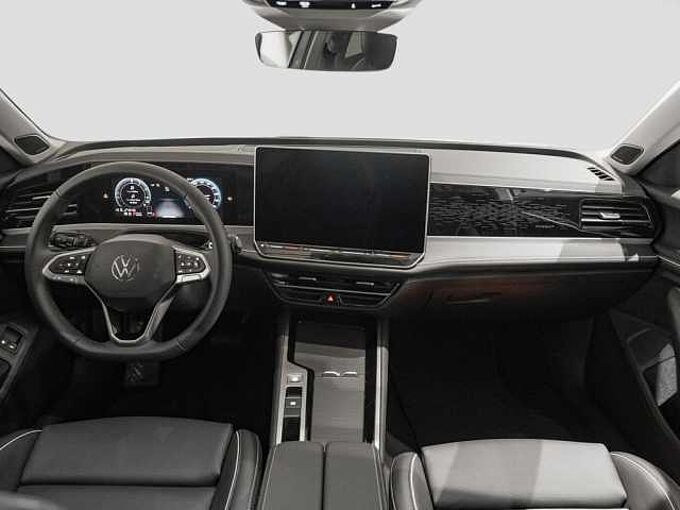 Volkswagen Passat 1,5 l eHybrid OPF DSG Elegance VAL 
