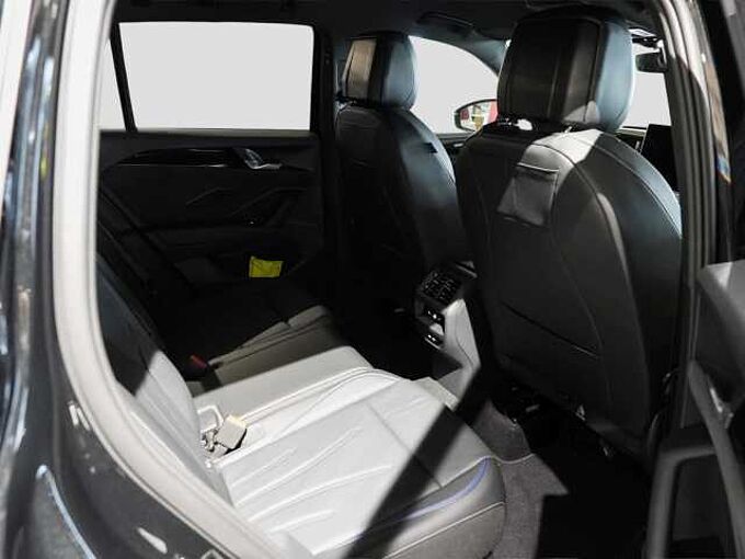 Volkswagen Tiguan 1,5 l eTSIDSG R-Line VSA 