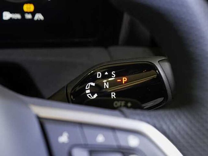 Volkswagen Tiguan 1,5 l eTSIDSG R-Line VSA 