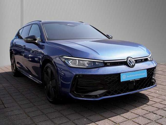 Volkswagen Passat Variant e-Hybrid DSG R-Line Signature 