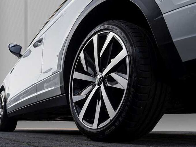 Volkswagen T-Roc Cabriolet 1.5 TSI DSG R-Line /Navi/LED/RFK Cabrio