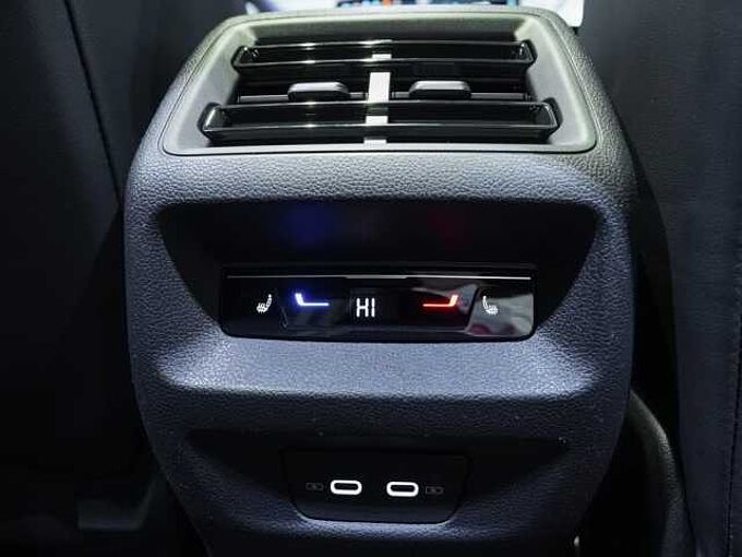 Volkswagen Tiguan 1,5 l eHybrid DSG R-Line AHK GSD NAVI WP 