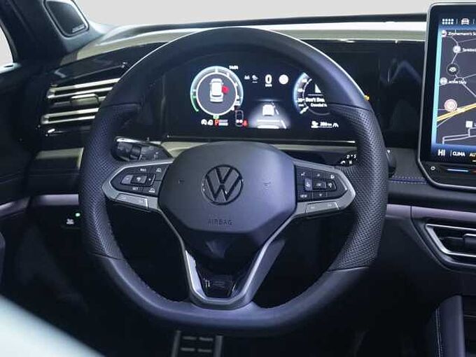 Volkswagen Tiguan 1,5 l eHybrid DSG R-Line AHK GSD NAVI WP 