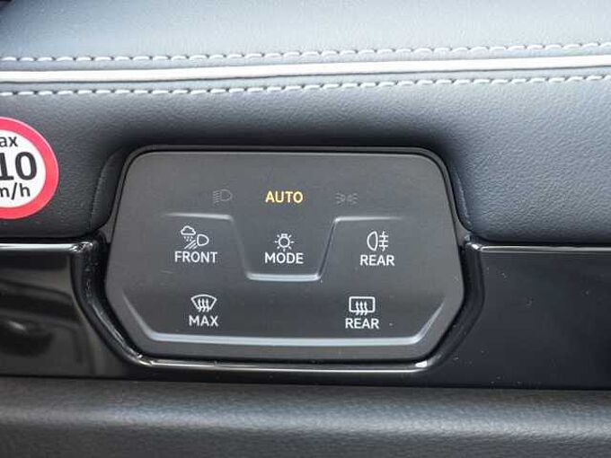 Volkswagen ID.7 Tourer Pro /MatrixLED/AR-HuD/pACC/Navi Max ID7