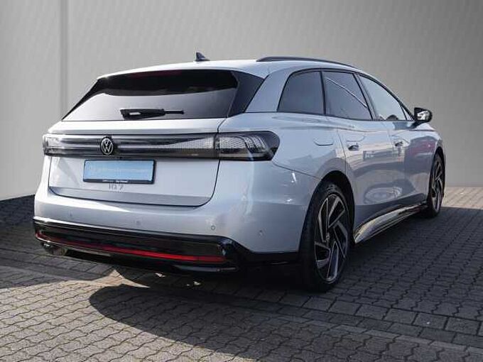 Volkswagen ID.7 Tourer Pro /MatrixLED/AR-HuD/pACC/Navi Max ID7