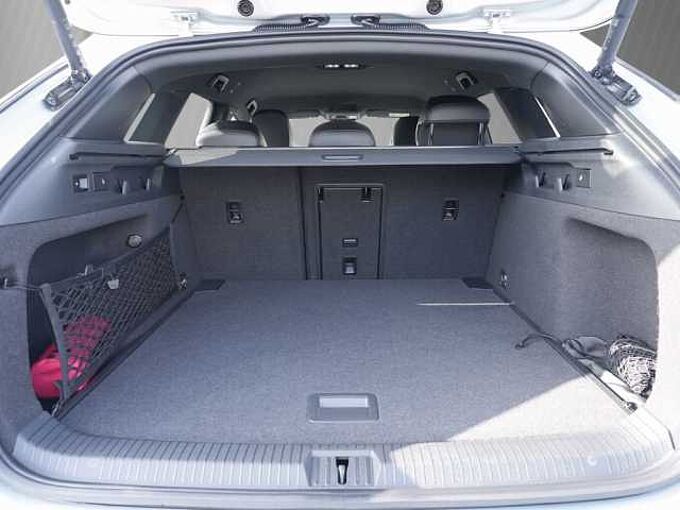 Volkswagen ID.7 Tourer Pro /MatrixLED/AR-HuD/pACC/Navi Max ID7