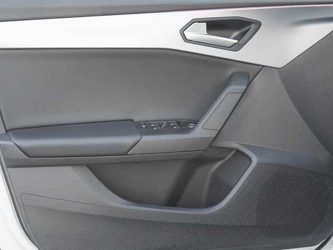 SEAT Leon 1.5 eTSI FR 