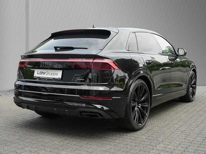 Audi Q8 60 TFSI e quattro Pano Matrix-LED AHK 