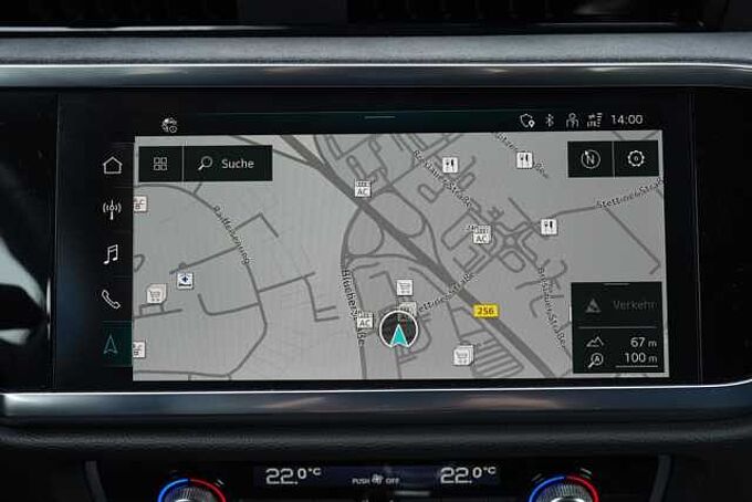 Audi Q3 45 TFSIe S tronic / Navi Plus / LED / RFK 