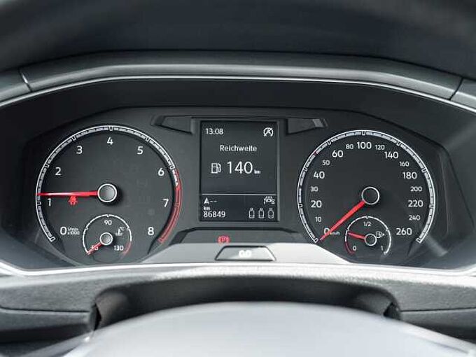 Volkswagen T-Roc 1.5 TSI ACTIVE /Navi/ACC/AppConnect/DAB+ 