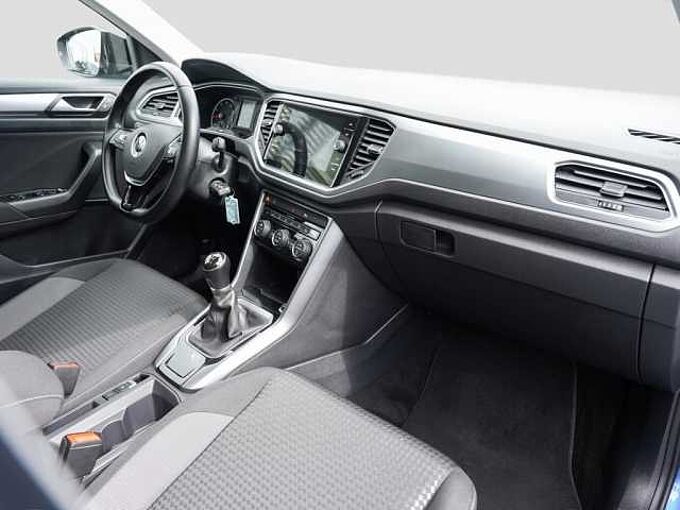 Volkswagen T-Roc 1.5 TSI ACTIVE /Navi/ACC/AppConnect/DAB+ 