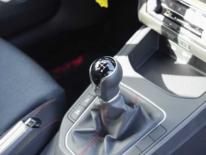 SEAT Ibiza 1.0 TSI FR /Navi/Full-Link/DAB+/LED 