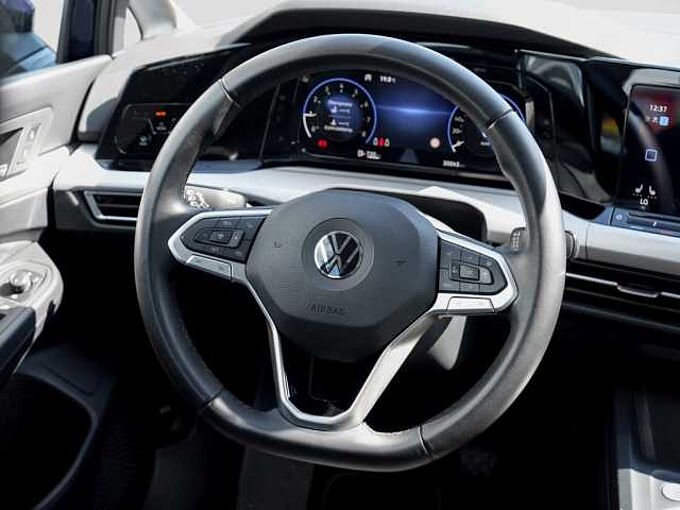 Volkswagen Golf VIII Variant 1.5 TSI LIFE /Navi/LED/ACC 