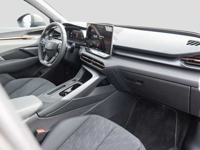CUPRA Terramar 1.5 e-Hybrid DSG VZ /MatrixLED/HuD/Navi 