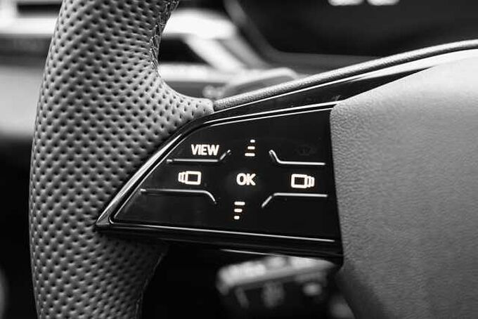 Audi A5 Avant e-hybrid quattro S line 