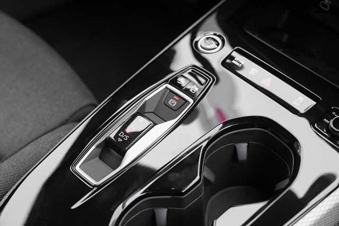 Audi A5 Avant e-hybrid quattro S line 