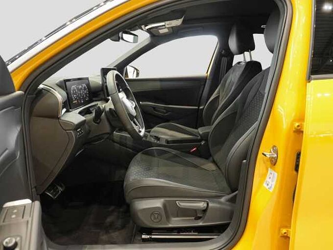 Volkswagen T-Roc 1.5 l eTSI OPF DSG R-Line VSA 