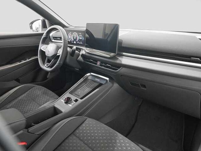 Volkswagen T-Roc 1.5 l eTSI OPF DSG R-Line VSA 