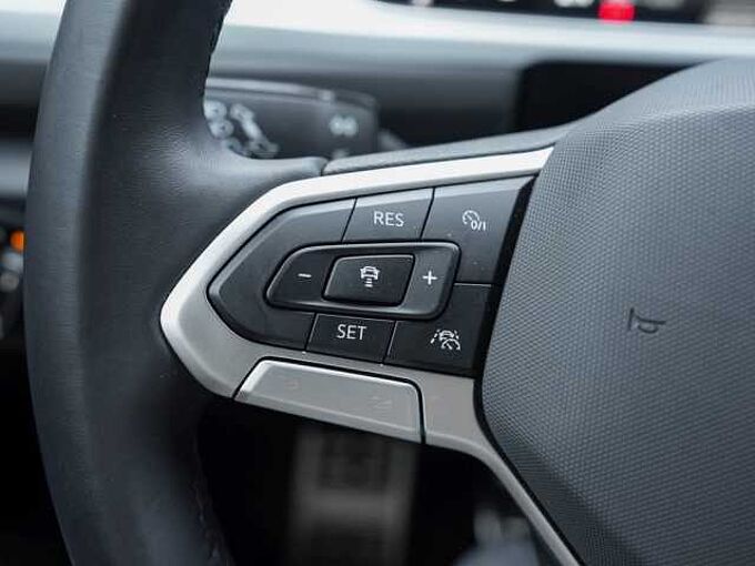 Volkswagen T-Roc 1.0 TSI GOAL /Navi/LED/ACC/Park-Assist 
