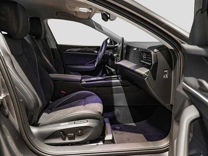 Volkswagen Passat 1,5 l eTSI OPF DSG Business VAL 